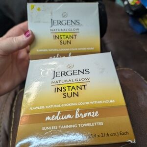 Jergens Natural Glow Instant Sun Medium Bronze Highlighter